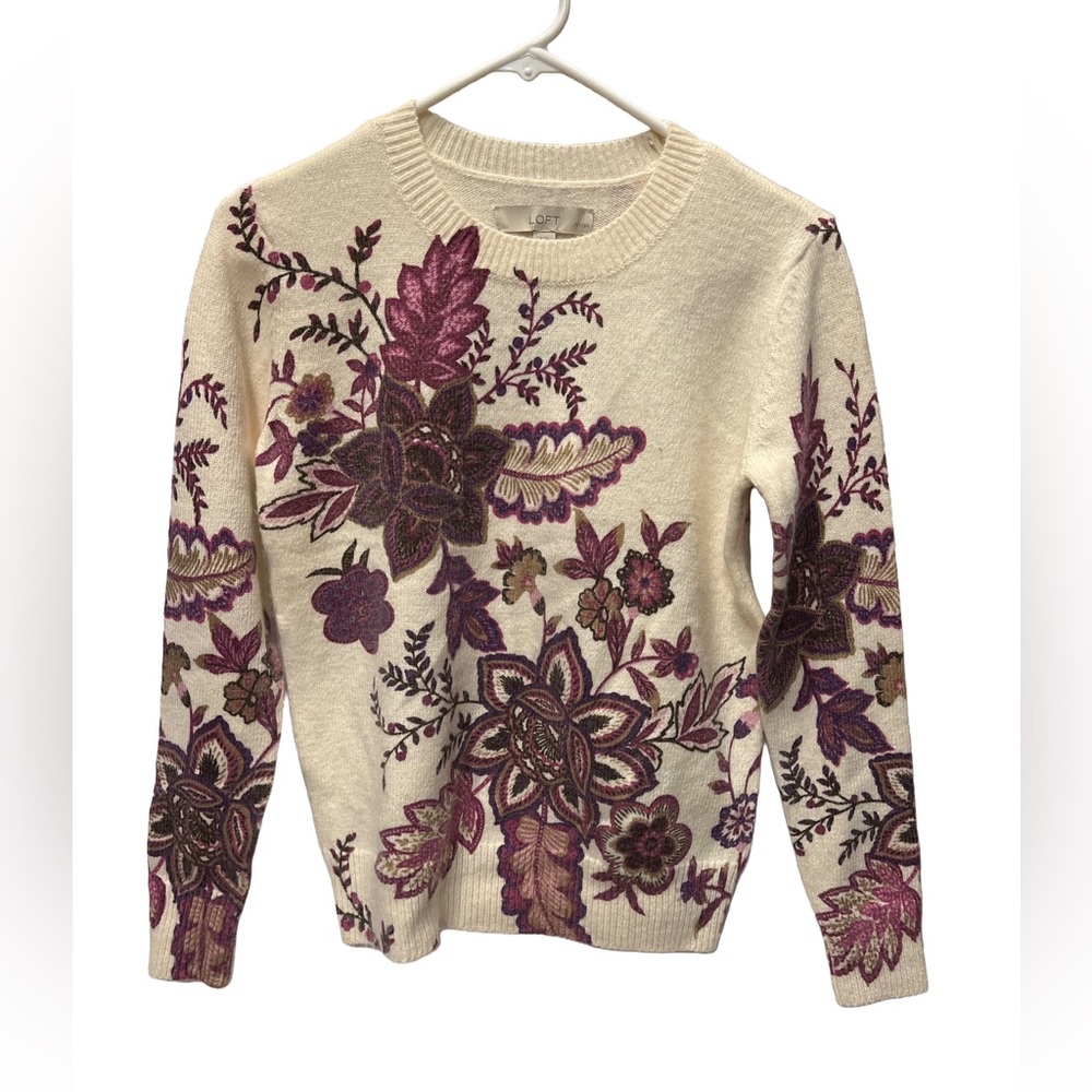 LOFT Floral Crewneck Sweater Plum & Lavender Flowers – Size  XS Petite